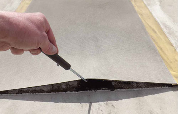 rip3 roof with flowing water